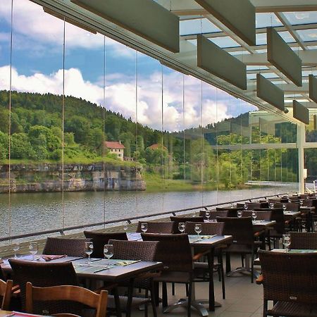 Hotel Les Rives Du Doubs Les Brenets Buitenkant foto