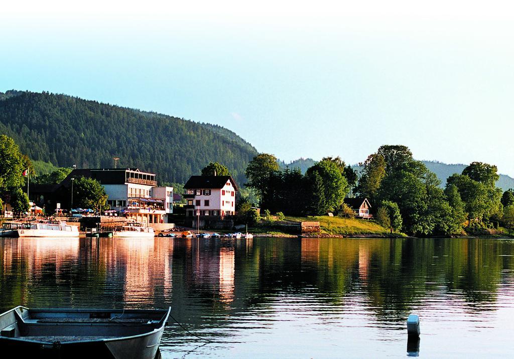 Hotel Les Rives Du Doubs Les Brenets Buitenkant foto